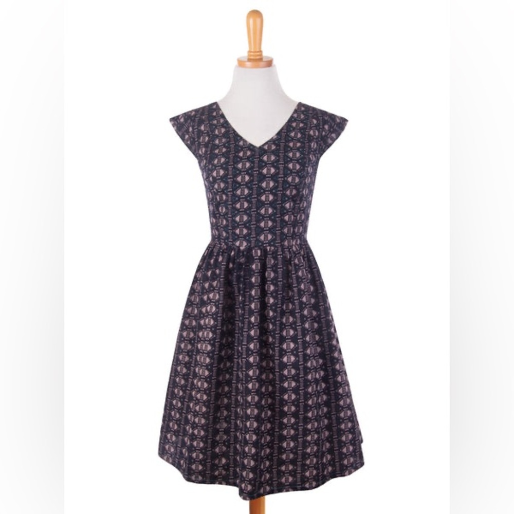 Mata Traders Aurora V Neck Dress Black/Blue/Purple Geometric Size M